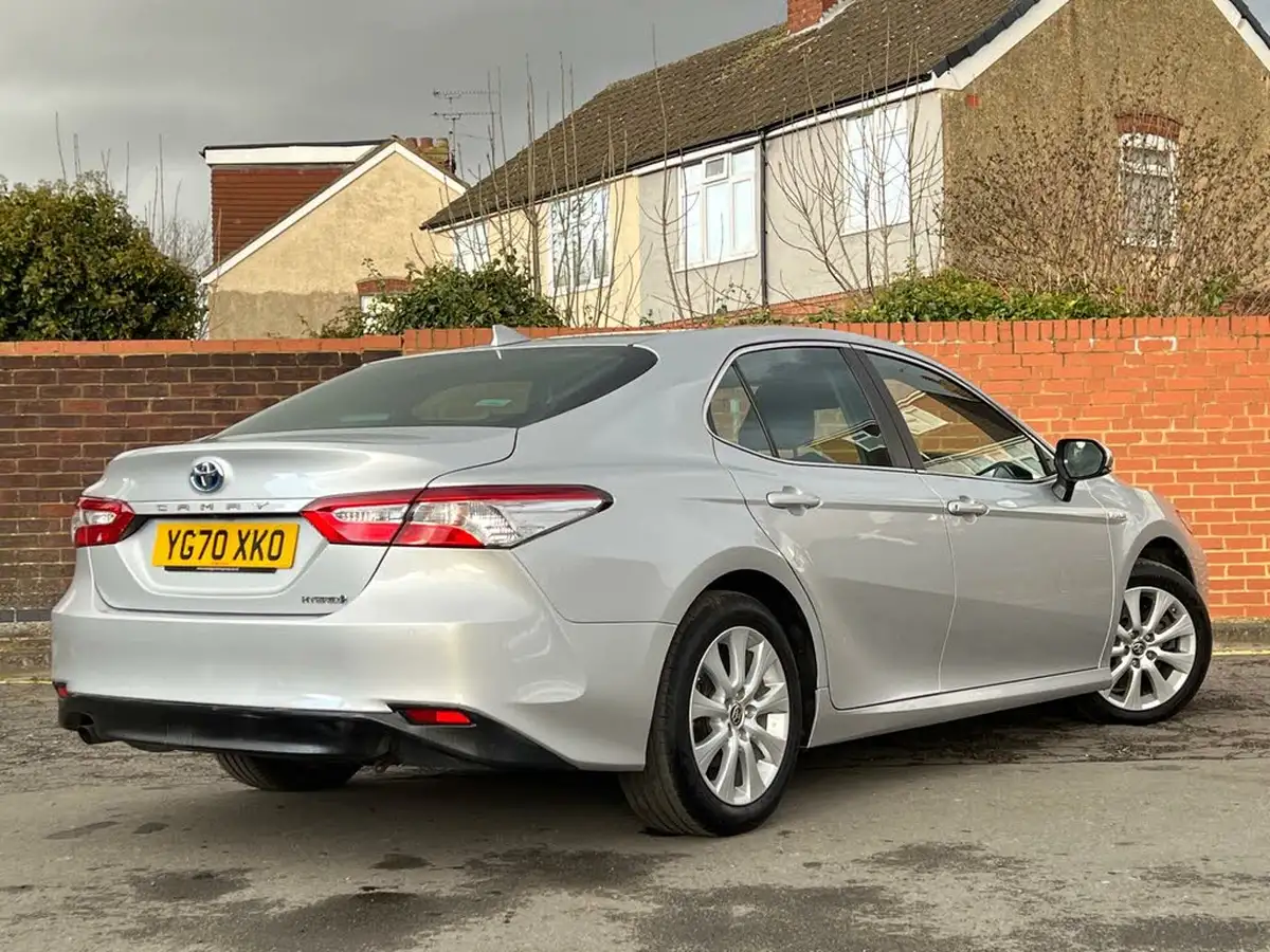 2020-toyota-camry-25-vvt-i-design-big-49