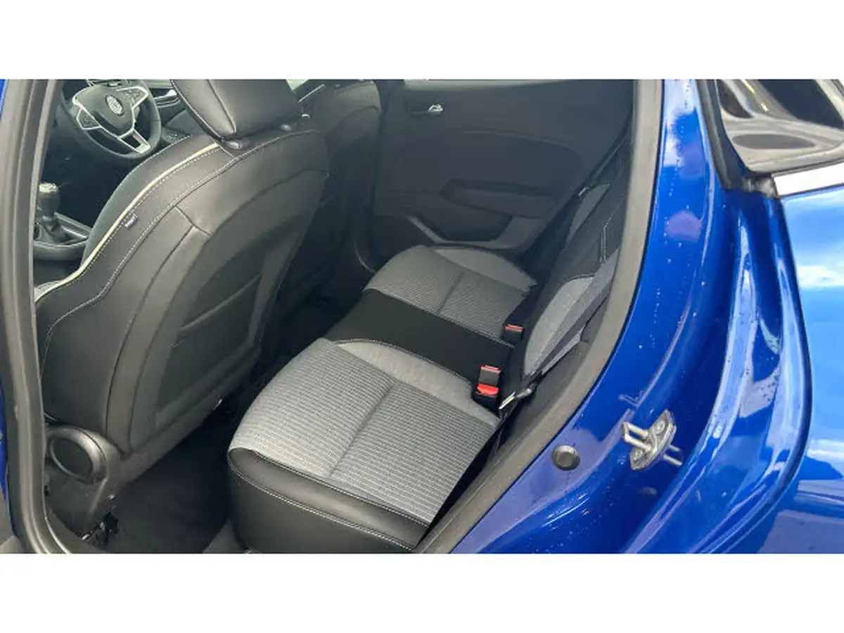 2024-renault-clio-10-tce-techno-big-15