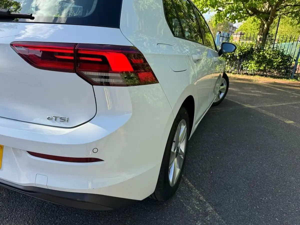 2021-volkswagen-golf-15-etsi-life-150ps-hatchback-big-7