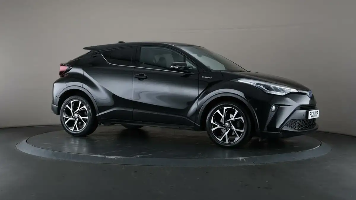2021-toyota-c-hr-18-vvt-i-design-big-48