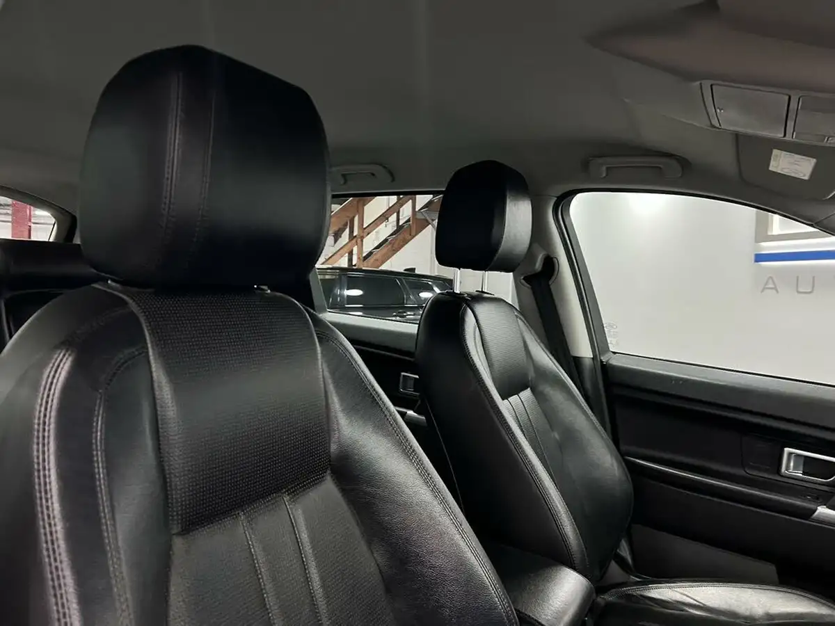2017-land-rover-discovery-sport-20td4-se-tech-182ps-suv-auto-big-18