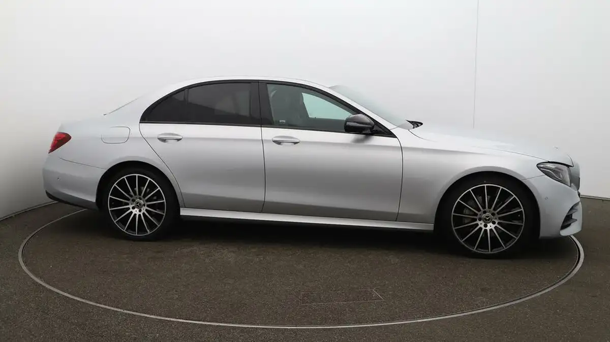 2019-mercedes-benz-e-class-20d-e220d-amg-line-night-edition-premium-saloon-4d-big-39