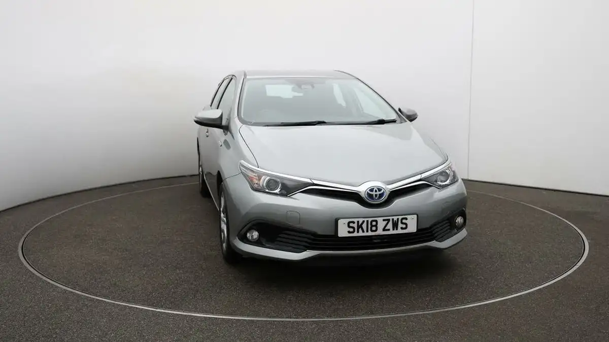 2018-toyota-auris-18-vvt-i-hsd-icon-tech-hatchback-big-32