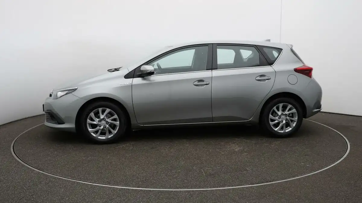 2018-toyota-auris-18-vvt-i-hsd-icon-tech-hatchback-big-56