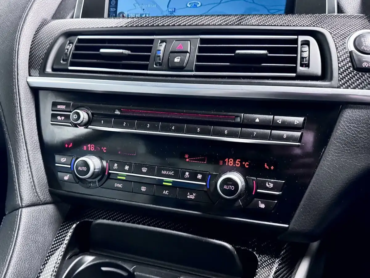 2014-bmw-6-series-44-m6-coupe-2d-big-26