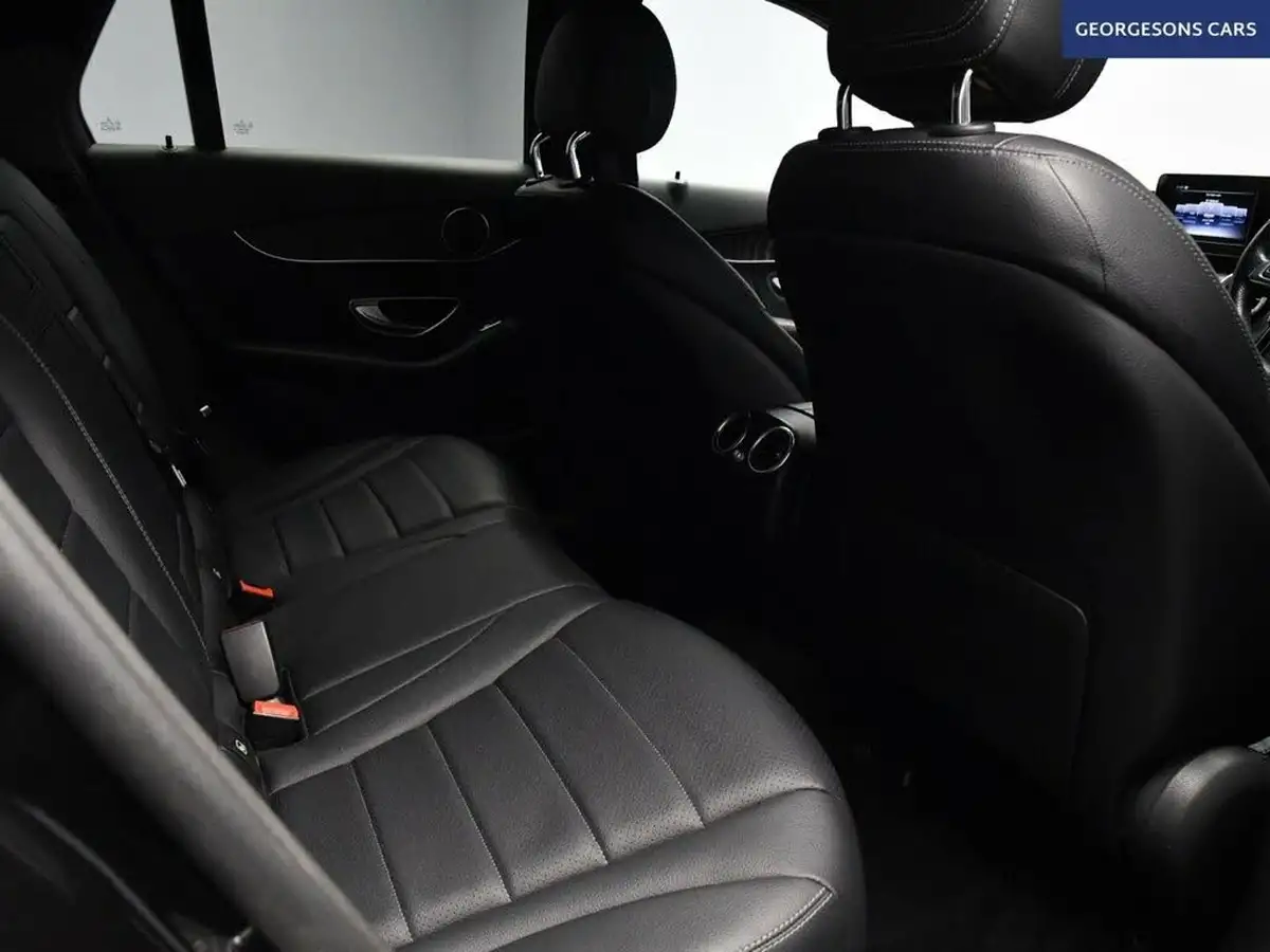 2018-mercedes-benz-glc-class-21d-glc250d-amg-line-ss-station-wagon-5d-big-20