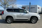 2019-toyota-land-cruiser-28d-4d-icon-7st-small-37
