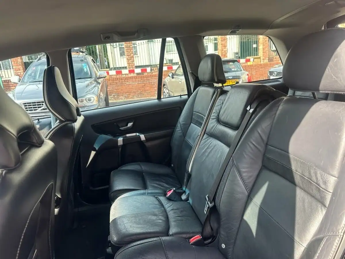 2008-volvo-xc90-24td-d5-r-design-geartronic-big-19