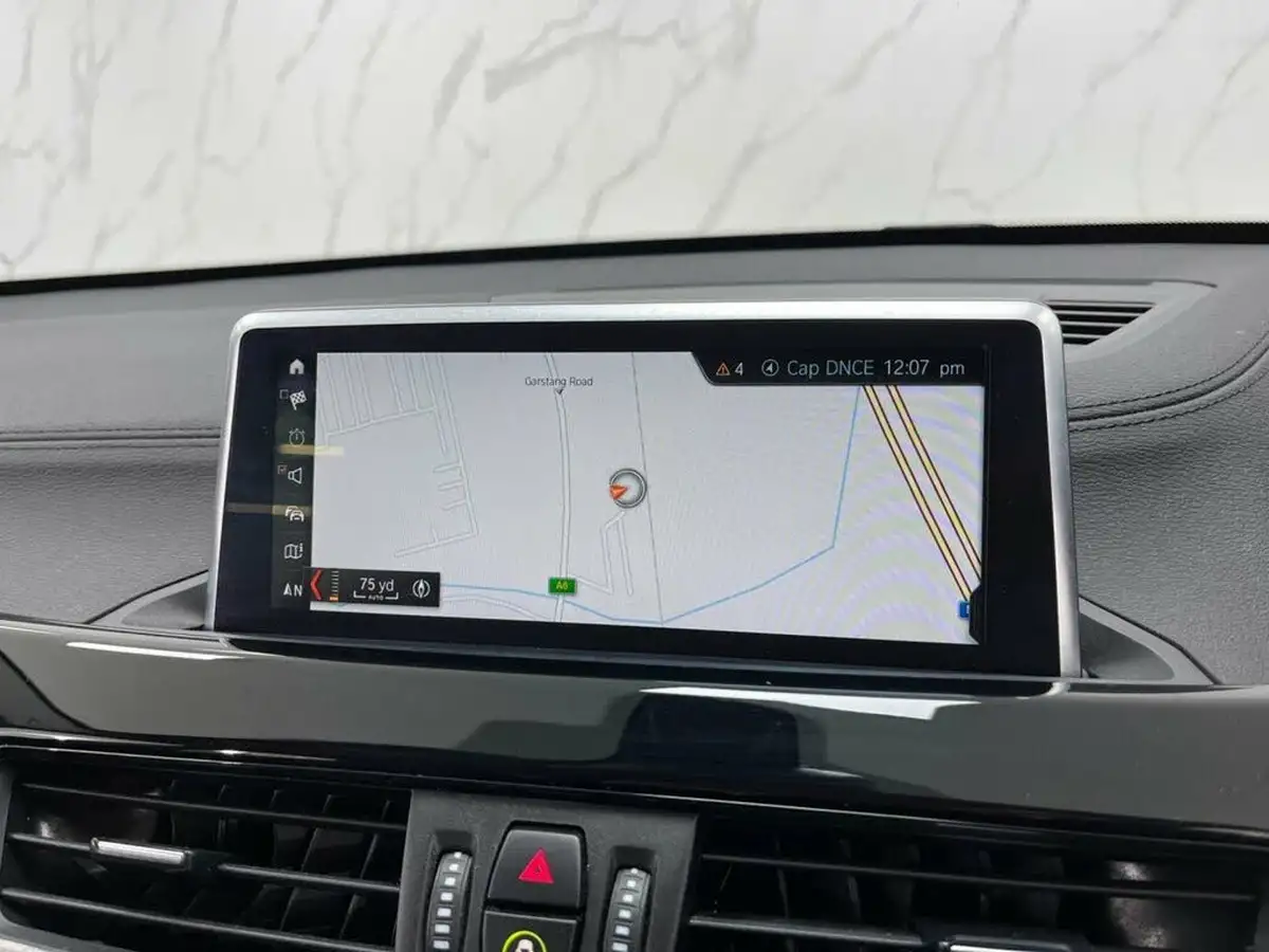 2021-bmw-x1-15-xdrive-25e-phev-xline-big-21