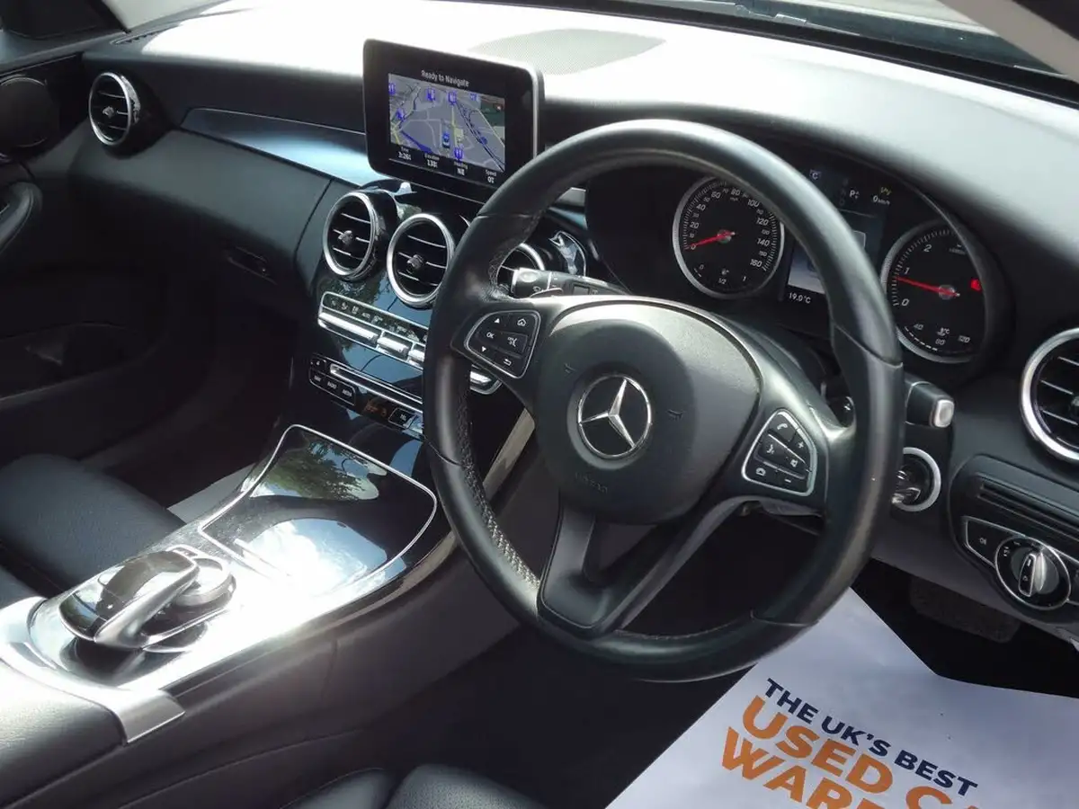 2016-mercedes-benz-c-class-21d-c220d-se-executive-edition-estate-5d-auto-big-11