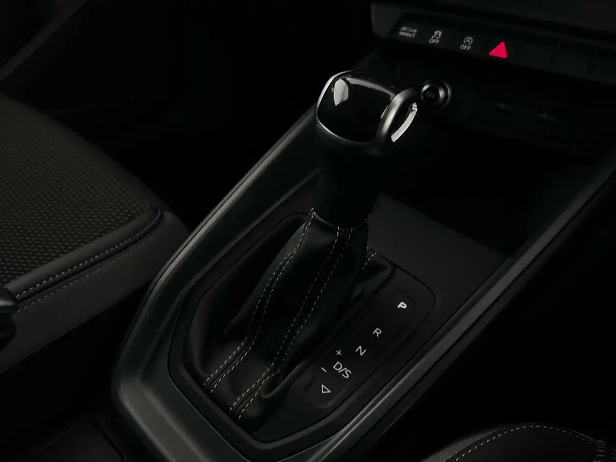 2021-audi-a1-10-30-tfsi-s-line-110ps-tronic-big-28