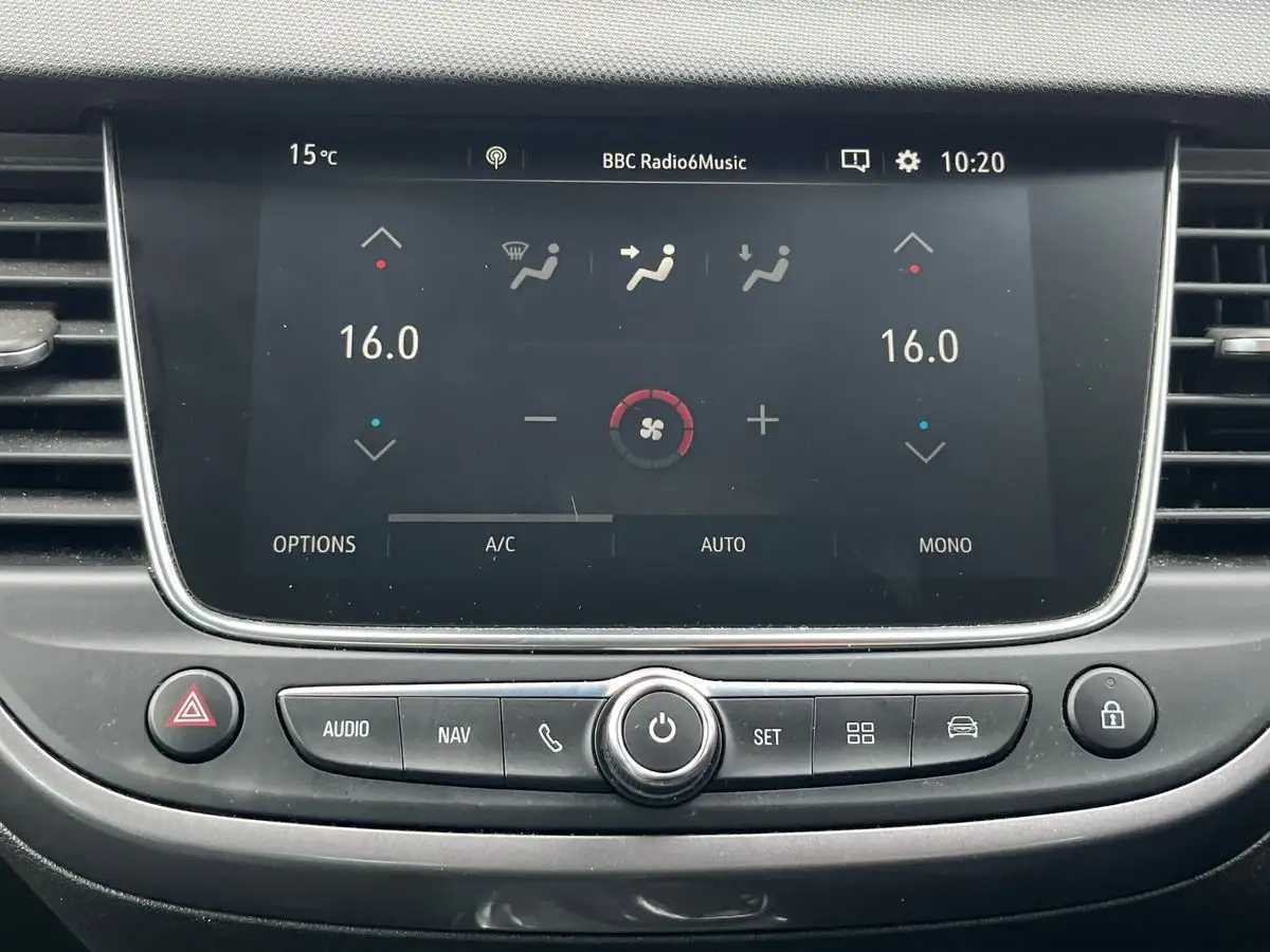 2022-vauxhall-crossland-12-elite-edition-130ps-auto-big-18