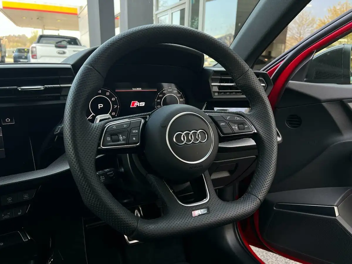 2024-audi-rs3-25-tfsi-carbon-black-sportback-5d-big-25