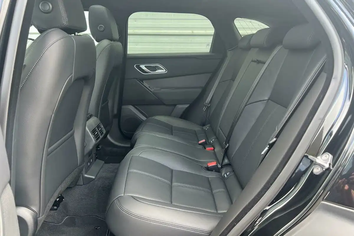 2024-land-rover-range-rover-velar-20-d200-dynamic-se-big-34