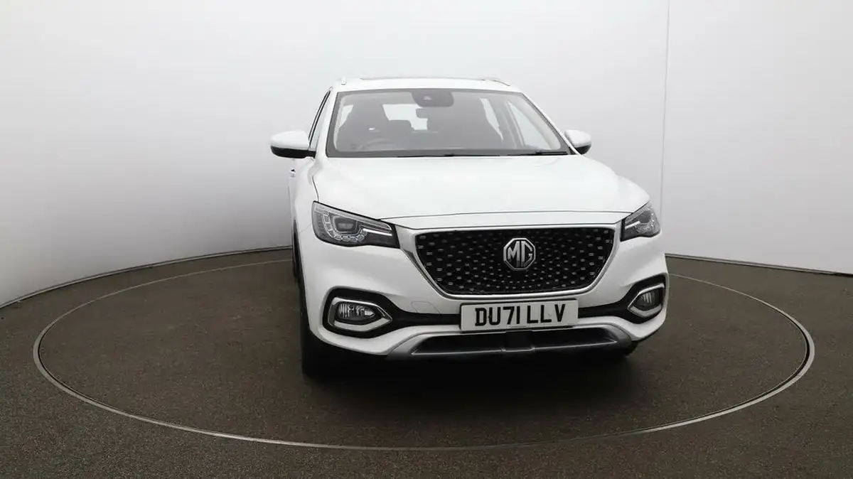 2022-mg-hs-15t-gdi-exclusive-162ps-dct-big-34