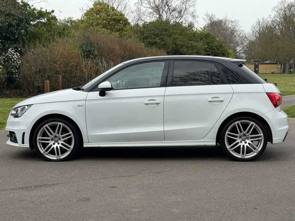 2013-audi-a1-14-s-line-tfsi-122ps-sportback-5d-1390cc-tronic-big-6