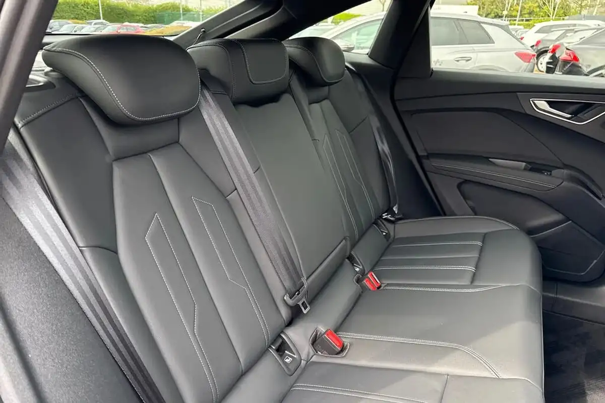 2024-audi-q4-e-tron-45e-black-edition-station-wagon-auto-big-44