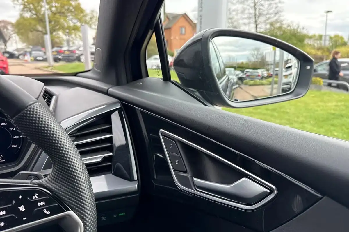 2024-audi-q4-e-tron-45e-black-edition-station-wagon-auto-big-20