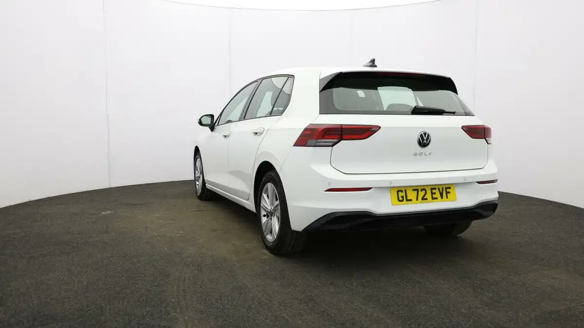 2022-volkswagen-golf-15-tsi-life-150ps-hatchback-big-23