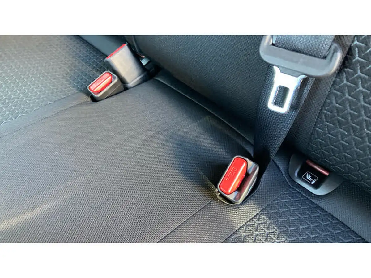 2021-suzuki-swift-12-dualjet-sz5-big-16