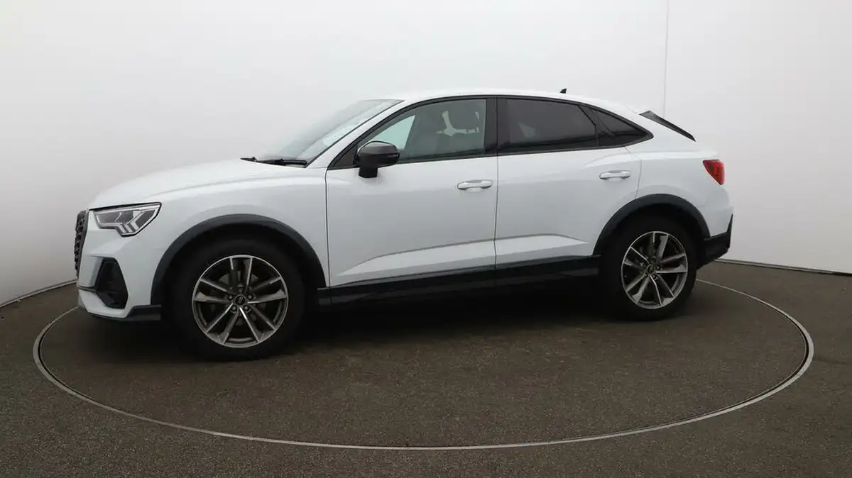 2022-audi-q3-15-35-tfsi-black-edition-cod-sportback-s-tronic-big-58