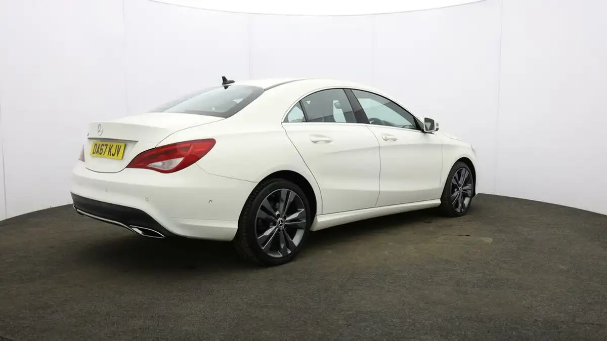 2017-mercedes-benz-cla-16-cla-180-sport-coupe-4d-big-49