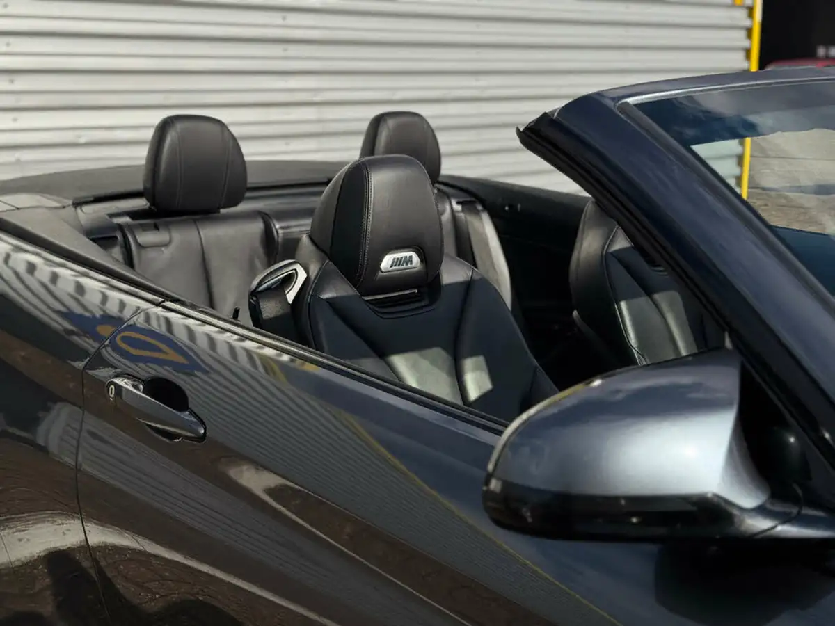 2014-bmw-4-series-30-m4-convertible-m-dct-big-15