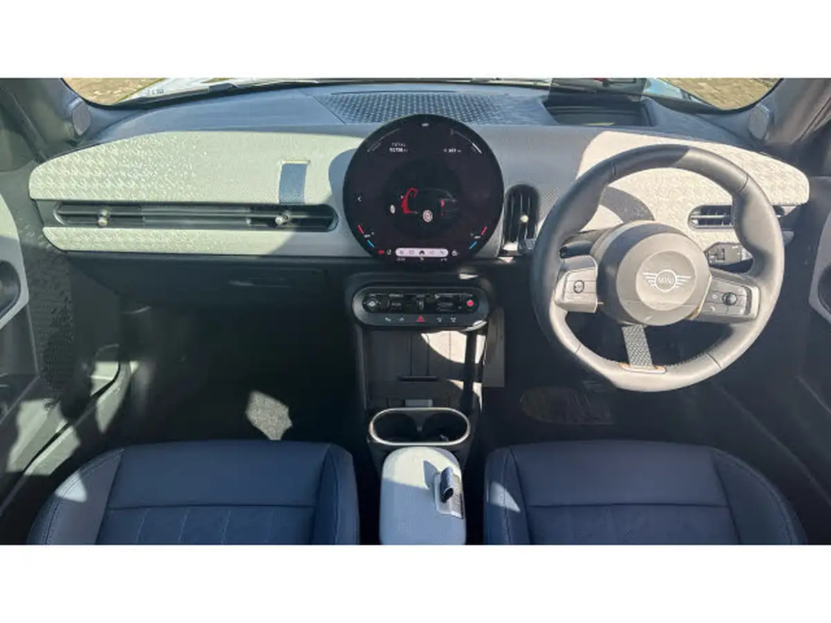 2024-mini-cooper-20-cooper-s-exclusive-201bhp-hatchback-5d-auto-big-3