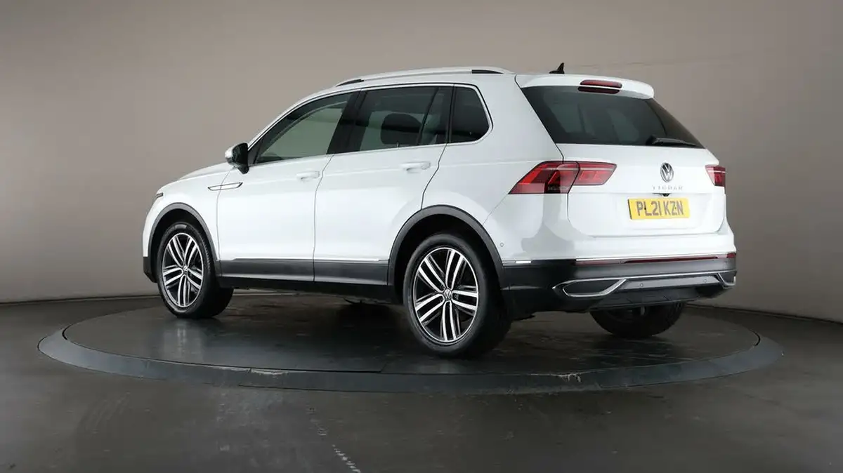 2021-volkswagen-tiguan-15-tsi-elegance-big-5