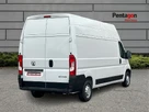 2024-vauxhall-movano-small-3