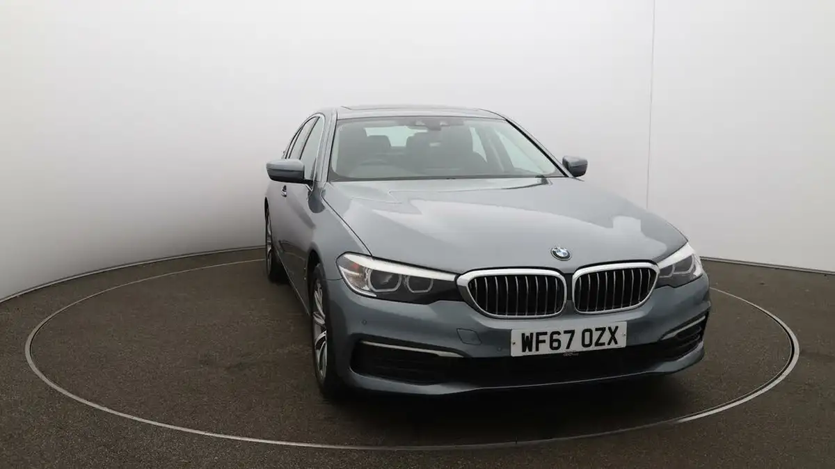 2017-bmw-5-series-20-530e-se-iperformance-big-34
