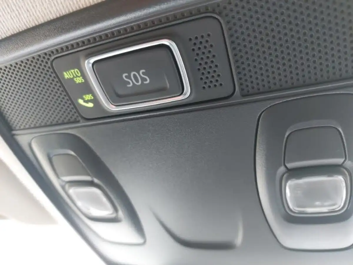 2022-renault-captur-10-tce-iconic-edition-big-16