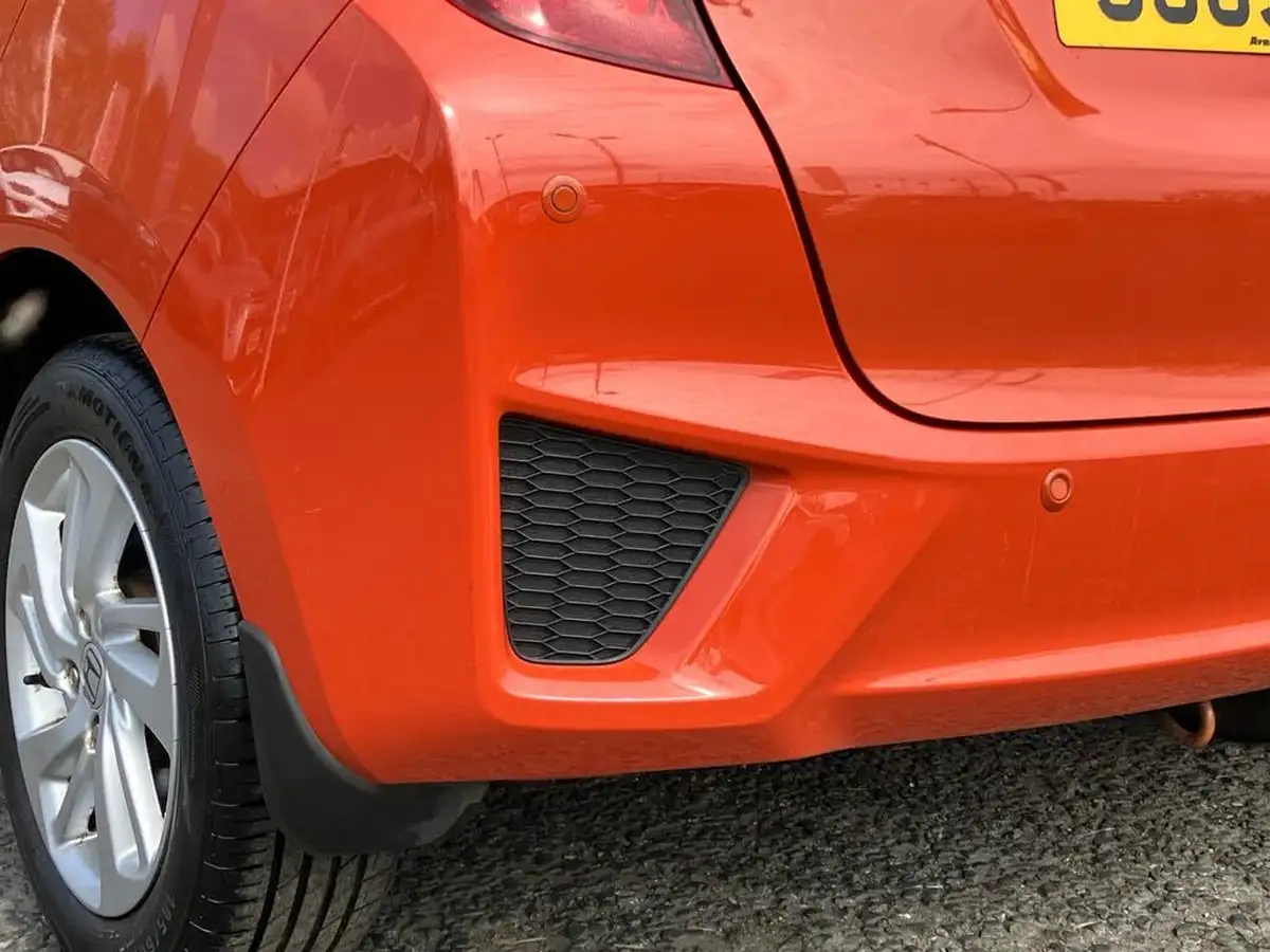 2015-honda-jazz-13-i-vtec-se-big-47