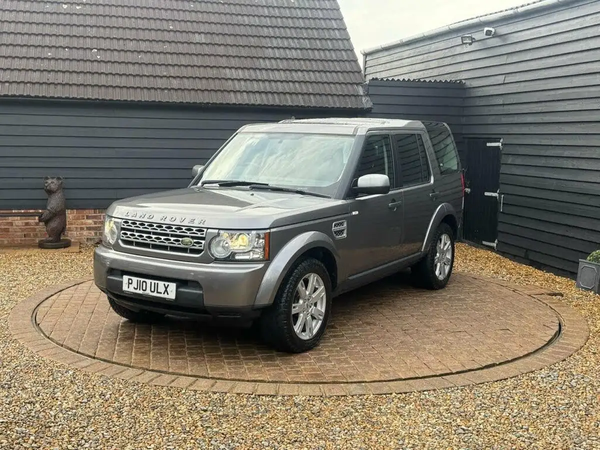 2010-land-rover-discovery-4-30-sd-v6-gs-big-1