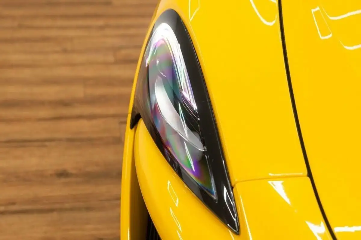 2017-mclaren-570s-38-coupe-big-10