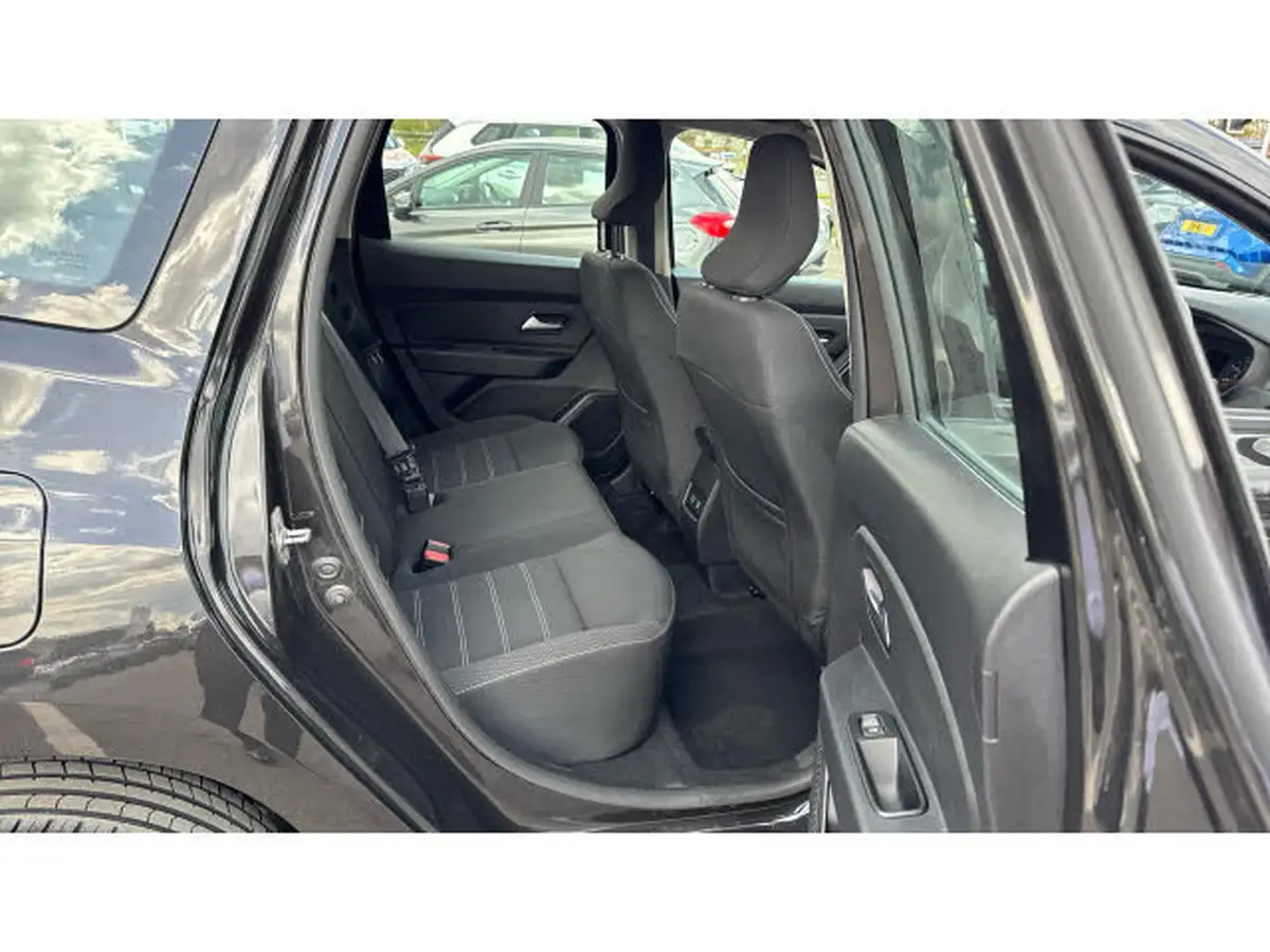 2022-dacia-duster-10-tce-comfort-90hpeu6d-4x2-window-van-big-15