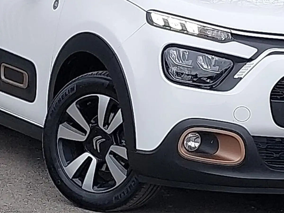 2022-citroen-c3-12-puretech-c-series-edition-83ps-ss-big-8