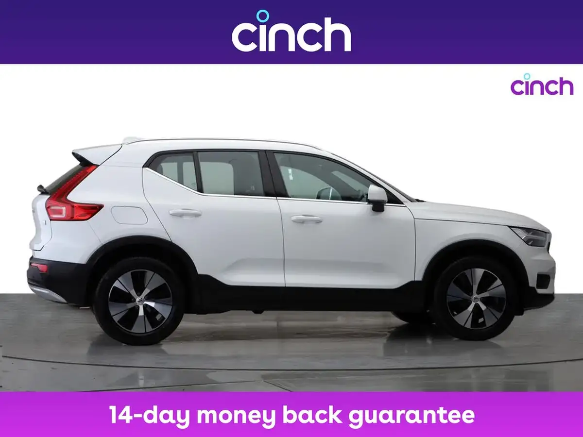 2022-volvo-xc40-15-t4-inscription-expression-big-7
