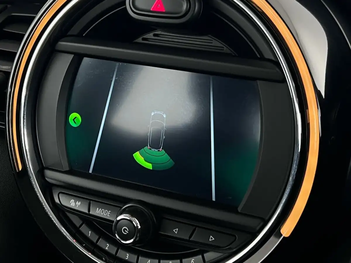 2019-mini-cooper-15-cooper-classic-hatchback-3d-big-19