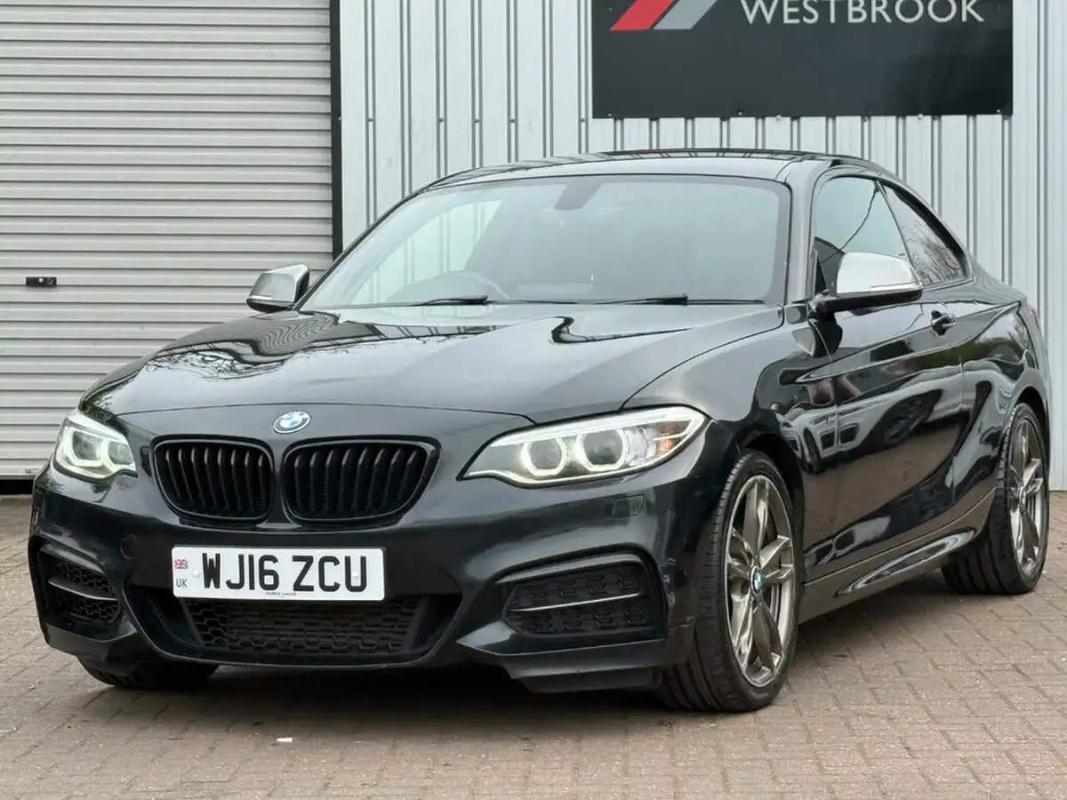 2016-bmw-2-series-30-m235i-coupe-sport-auto-big-29