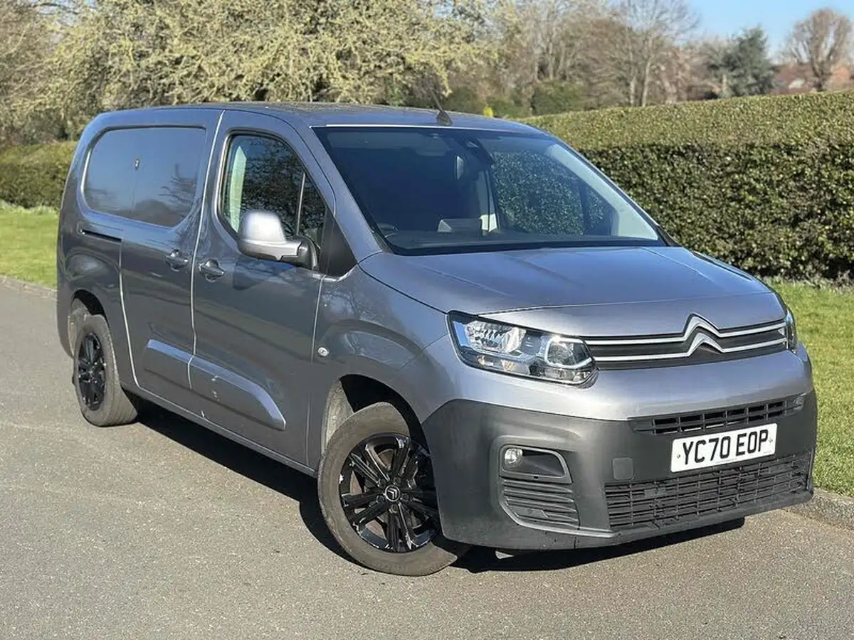 2020-citroen-berlingo-15bluehdi-950-driver-130pseu6dt-e-ss-big-0