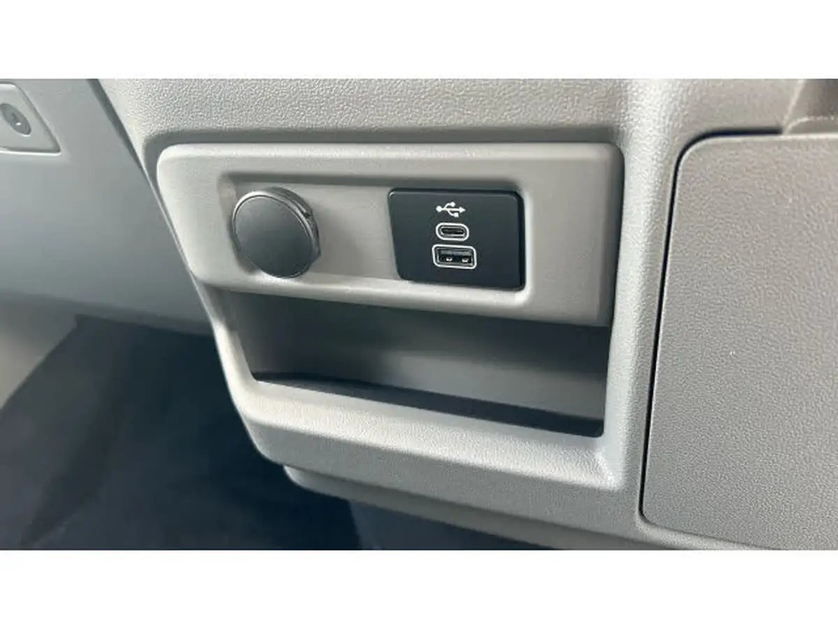 2024-ford-transit-custom-20tdci-300-l2h1-limited-136pseu6e-double-cab-in-van-1997cc-auto-big-26