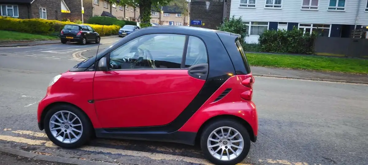 2009-smart-fortwo-10-passion-71bhp-coupe-big-8