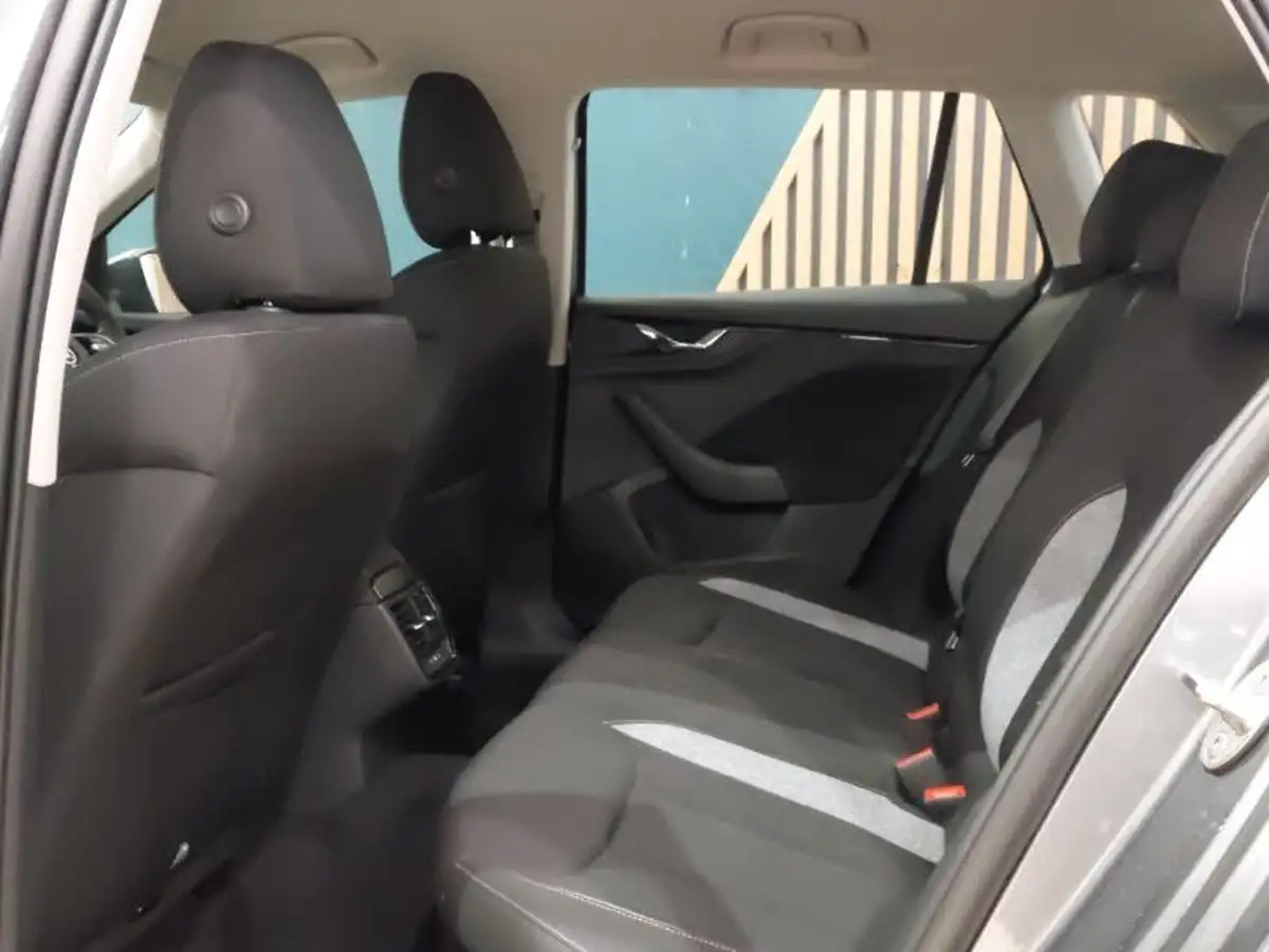 2024-skoda-kamiq-15-tsi-se-big-5
