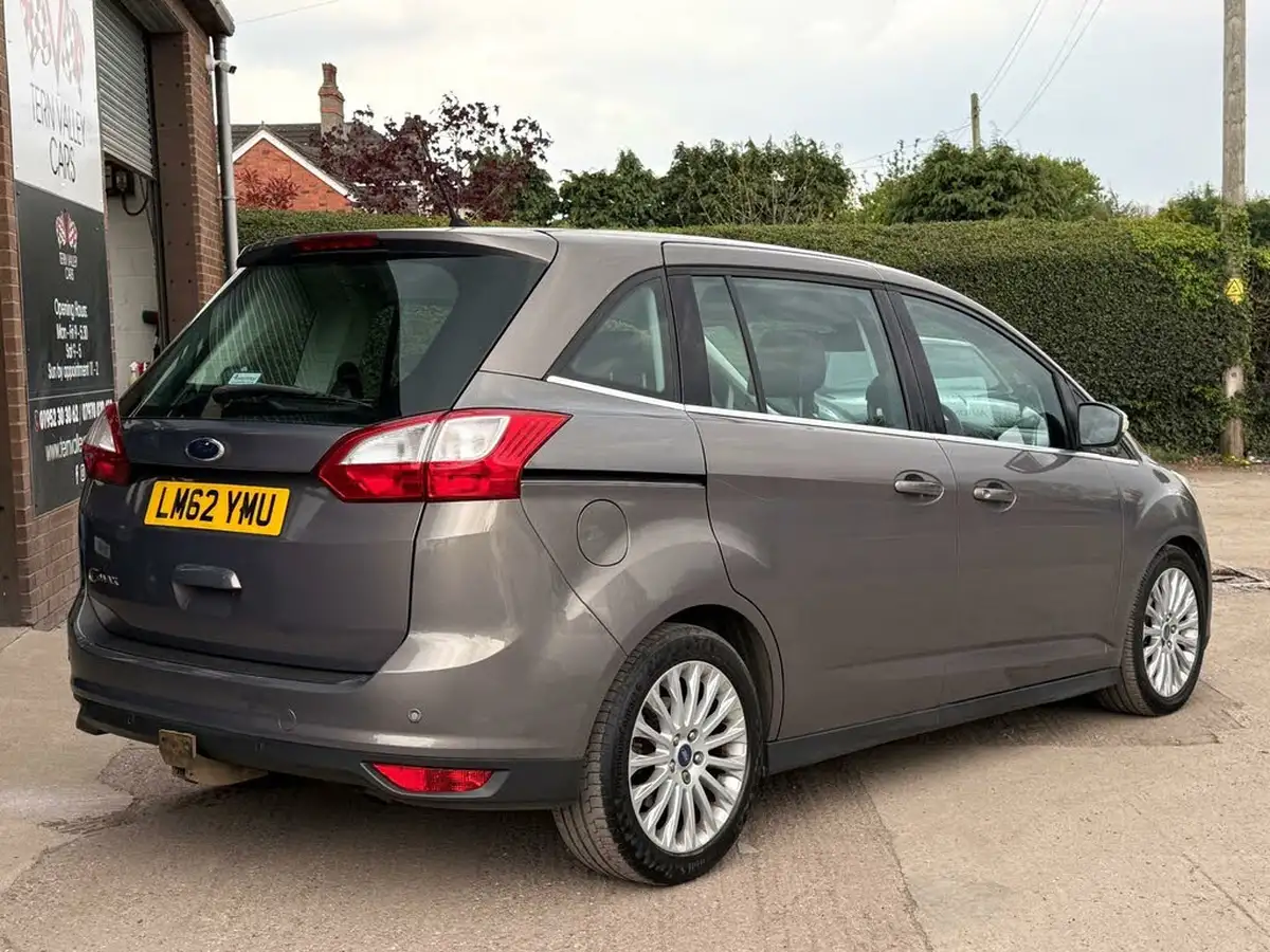 2012-ford-grand-c-max-20tdci-titanium-140ps-7seats-powershift-big-66