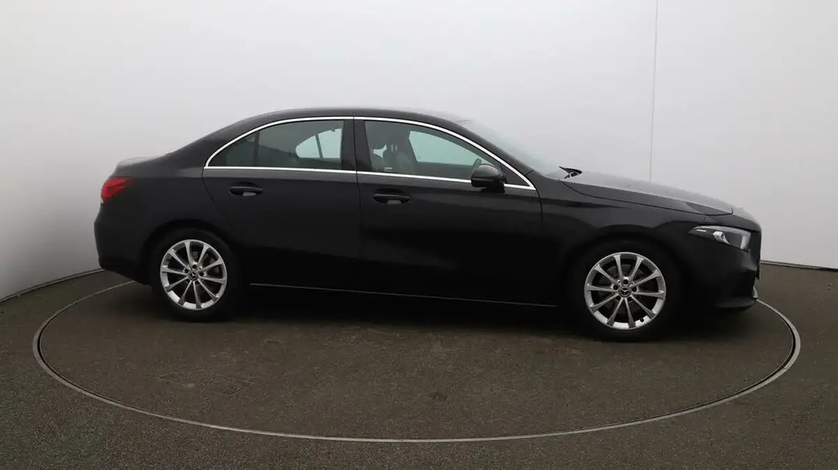 2019-mercedes-benz-a-class-13-a200-sport-saloon-4d-7g-dct-big-39