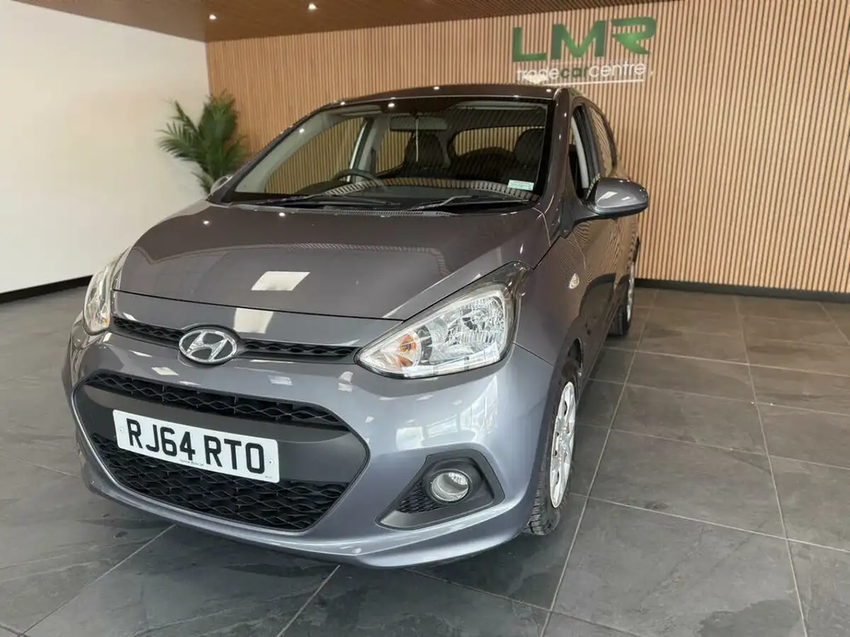 2014-hyundai-i10-10-se-big-3