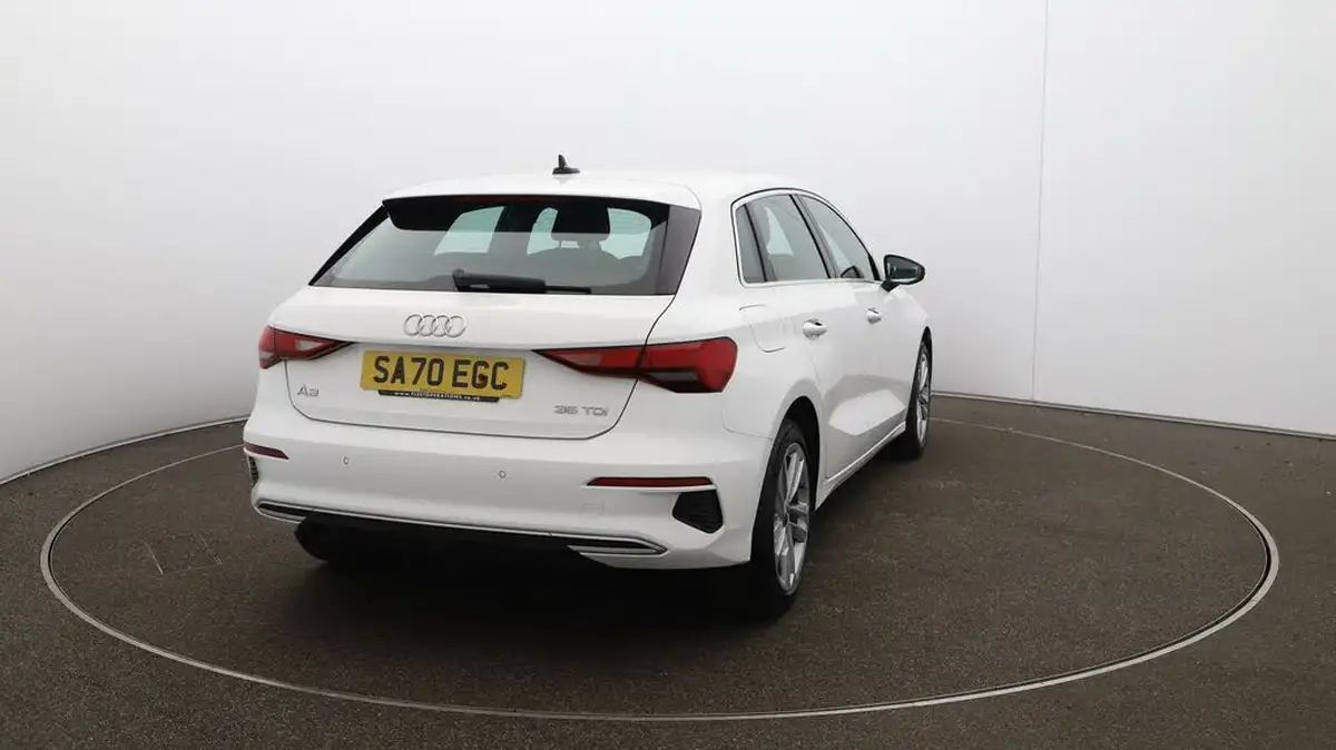 2020-audi-a3-20-35-tdi-sportback-5d-s-tronic-big-46