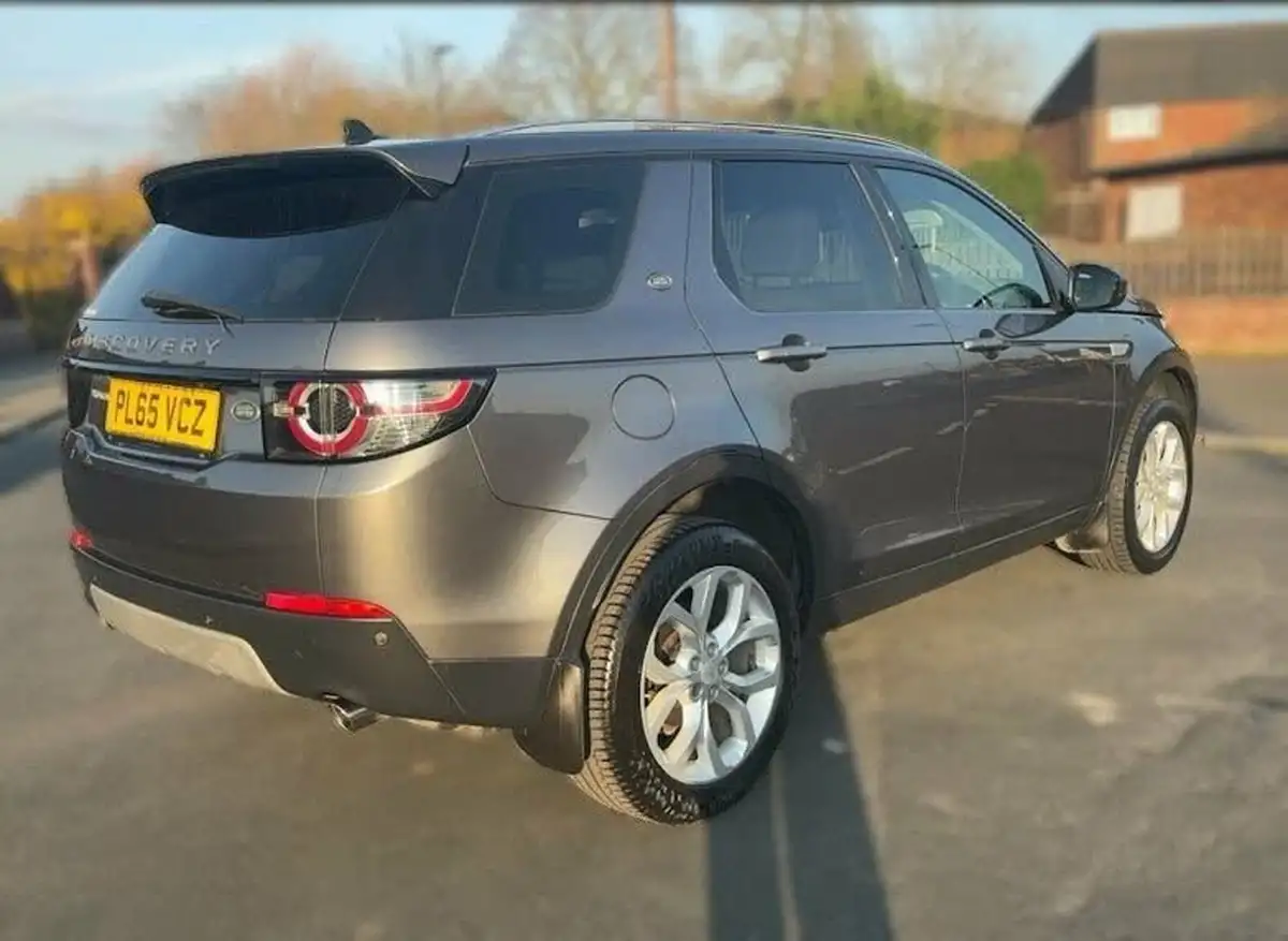 2015-land-rover-discovery-sport-20td4-hse-180ps-auto-big-9