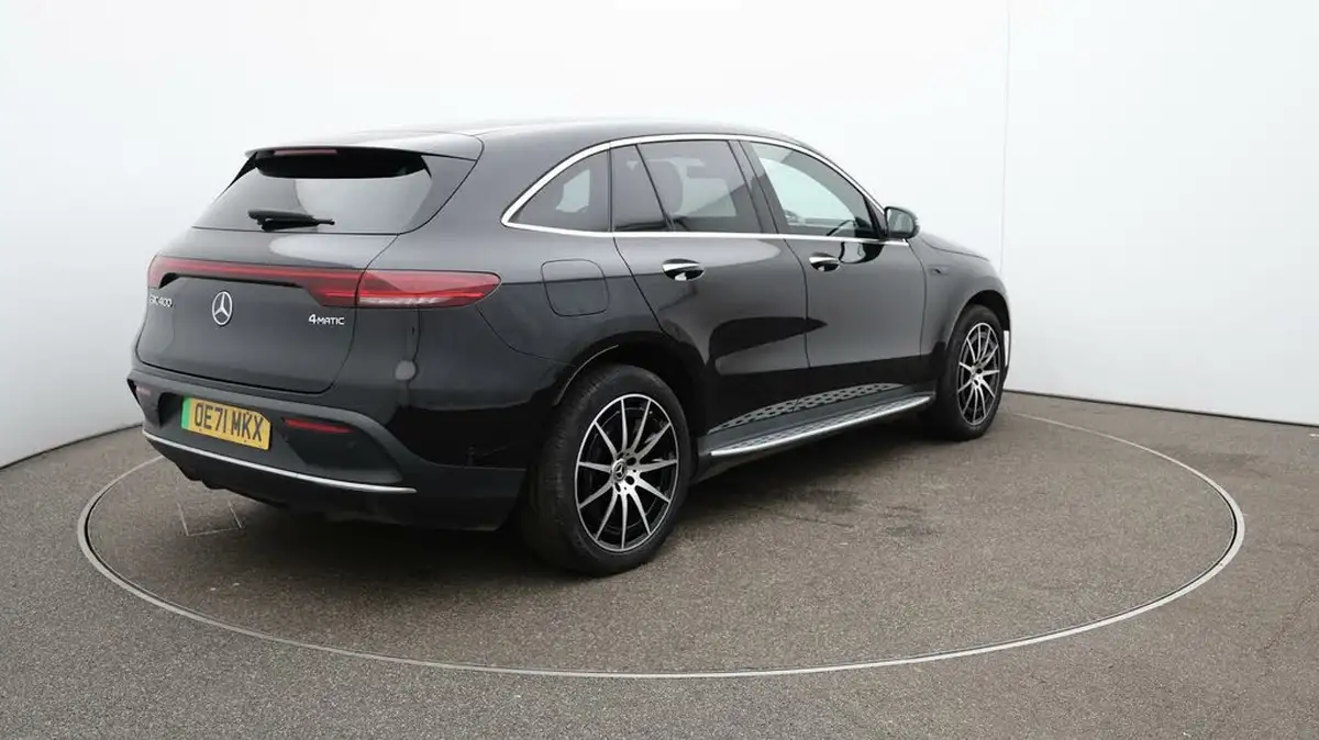 2022-mercedes-benz-eqc-e-eqc-400-amg-line-big-46